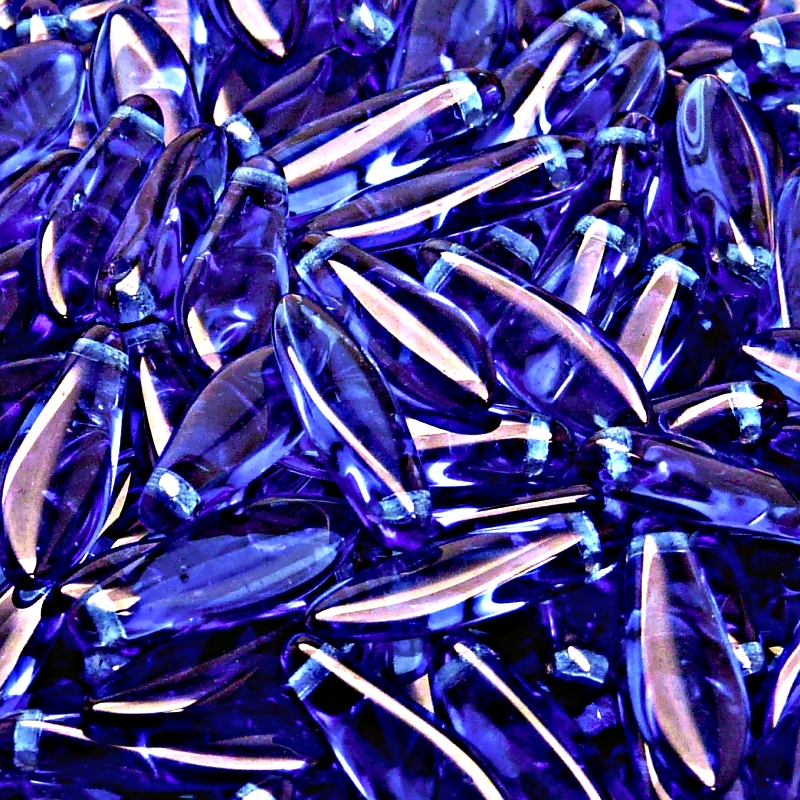 30ks České skleněné mačkané korálky jazýčky 5x16mm safír