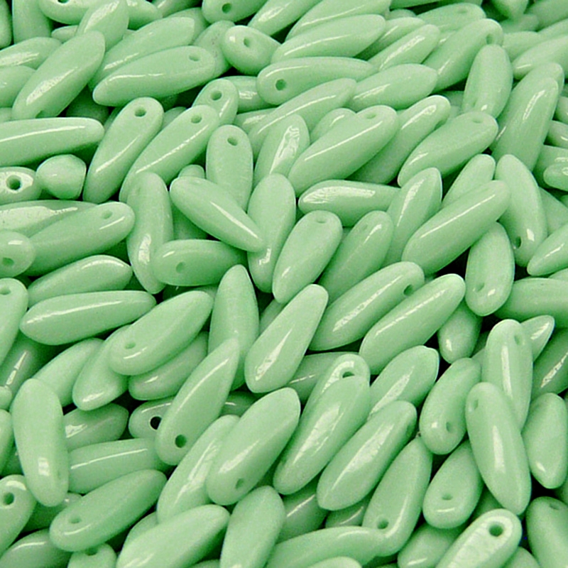 50ks České skleněné mačkané korálky jazýčky 3x11mm světle zelený tyrkys