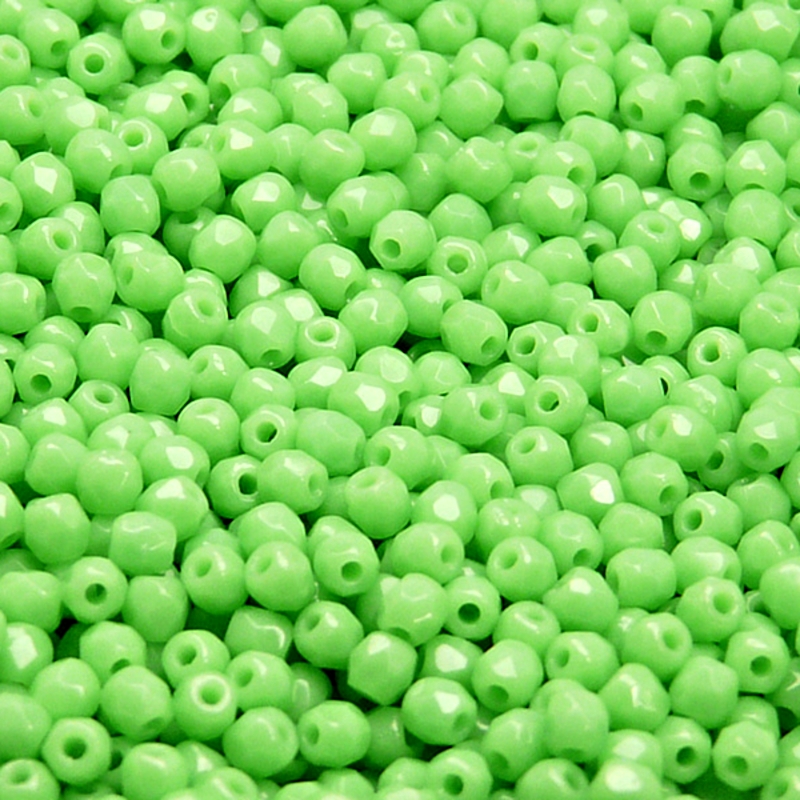100ks České skleněné broušené ohňovky kulička 3mm sytá světle zelená