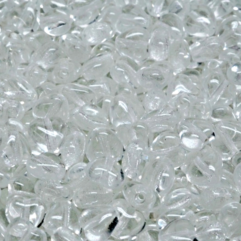 50ks České skleněné mačkané korálky srdíčko 6mm čirá