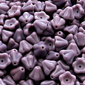 30ks České skleněné mačkané korálky zvonečky 6x8mm sytá fialová
