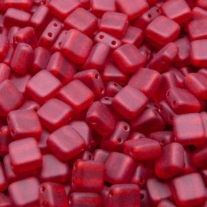 40ks České skleněné mačkané dvoudírkové korálky tila 6mm rubín mat